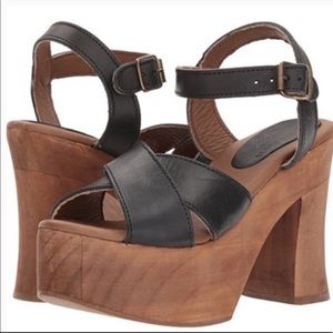 Musse & Cloud Wooden Platform Heeled Sandals